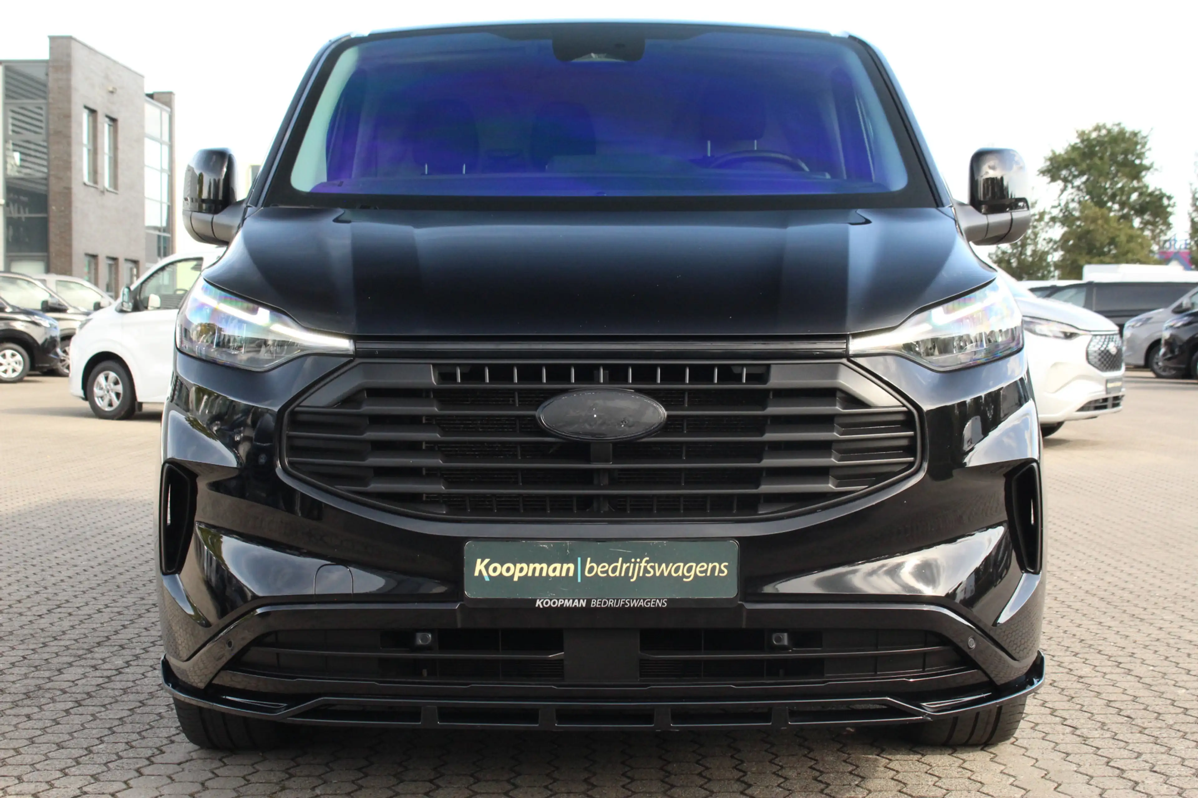 Ford Transit Custom 320 2.0TDCI 170pk L2H1 Limited | Automaat | L+R Zi — photo 3