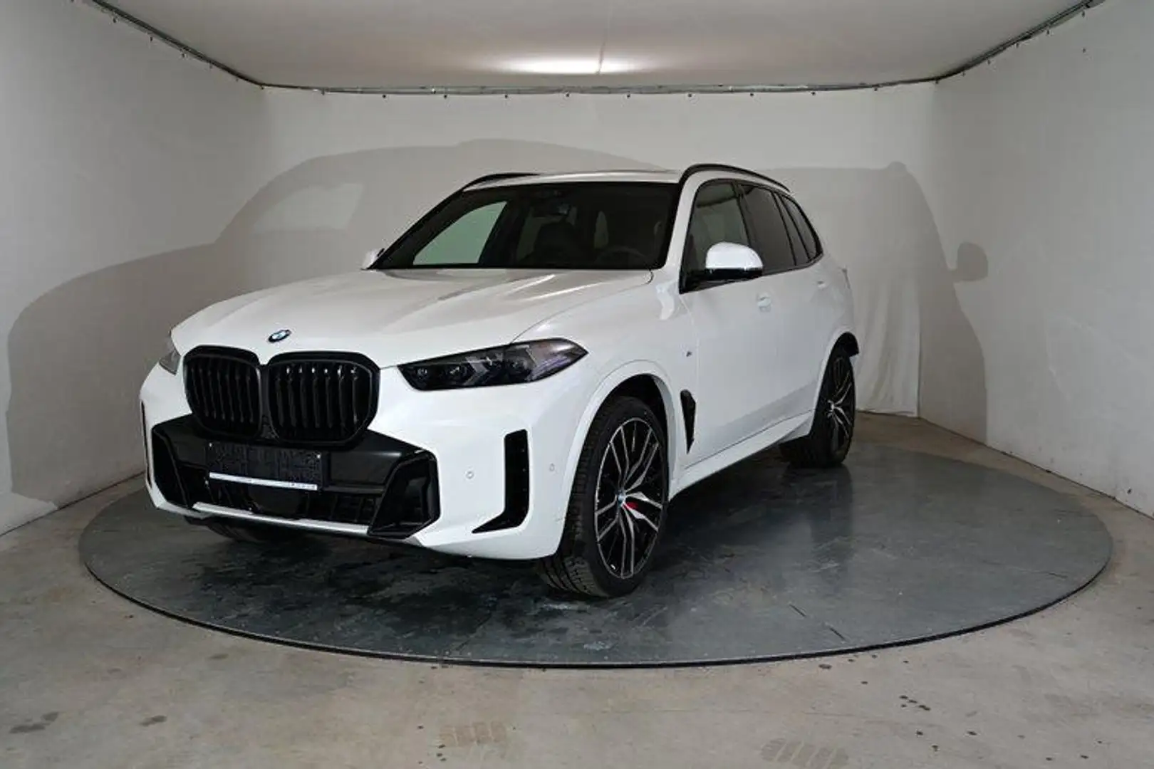 BMW X5 M Sportpaket Pro 3.0 8-Gang Steptronic xDrive 2... Weiß - 1