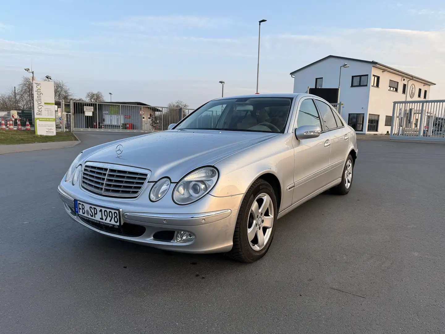 Mercedes-Benz E 270 CDI Elegance - 1