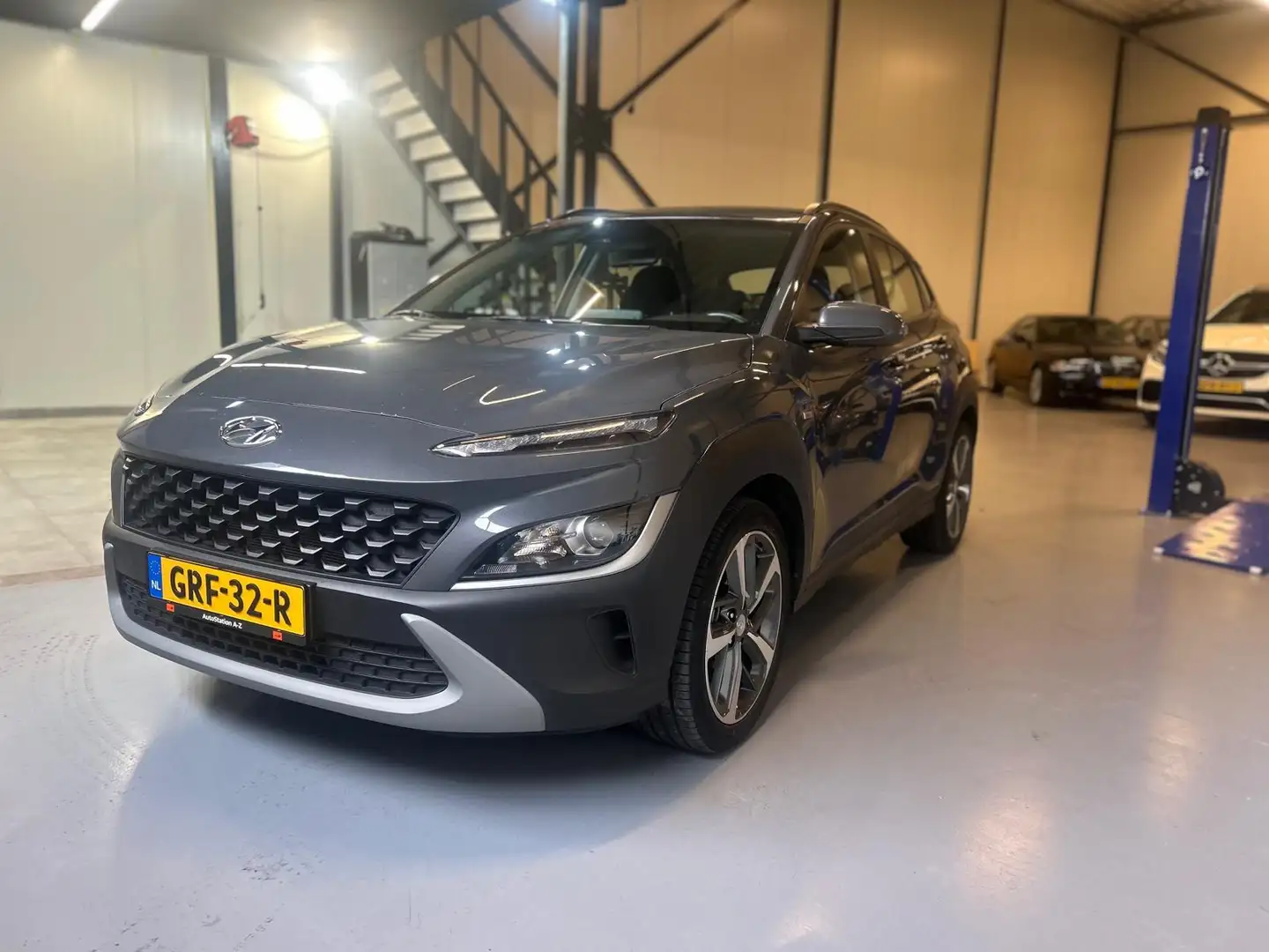 Hyundai KONA 1.0 T-GDI Fashion Grijs - 2