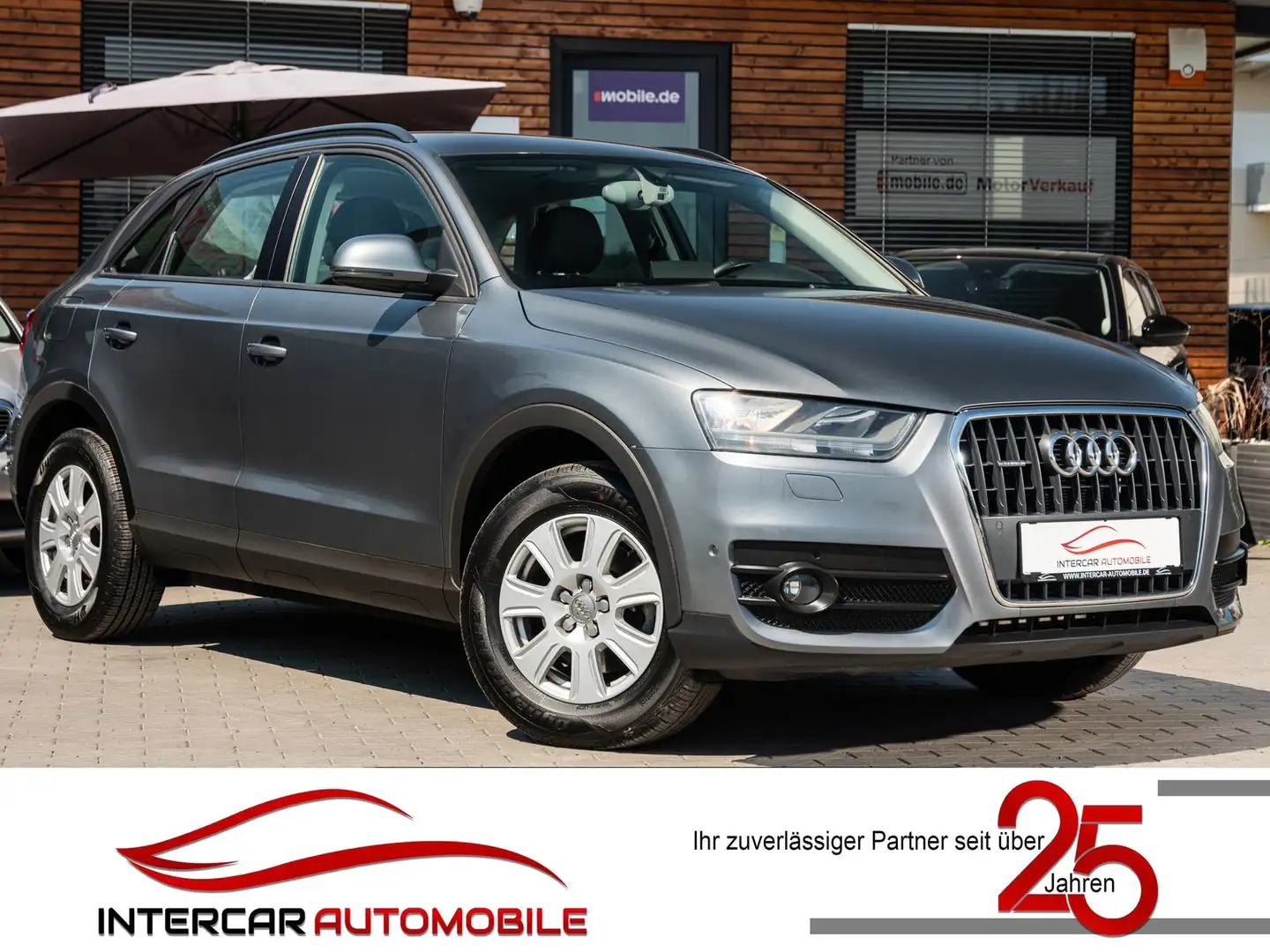 Audi Q3 2.0 TFSI quattro |PDC|Sitzhz.|8-Fachbereift| Grau - 1