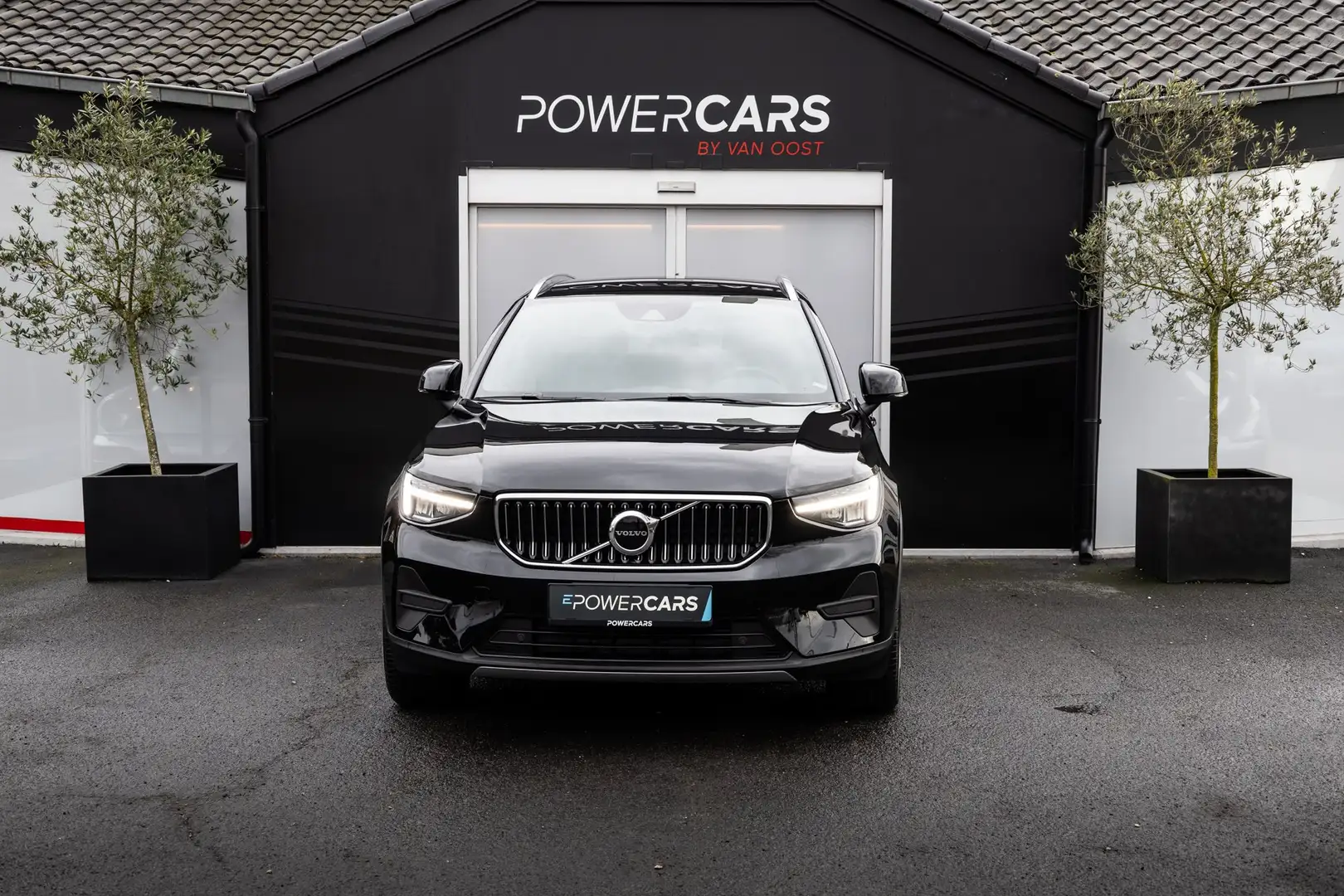 Volvo XC40 T4 Plug-in | Core | Nieuw! | Camera | Schwarz - 2