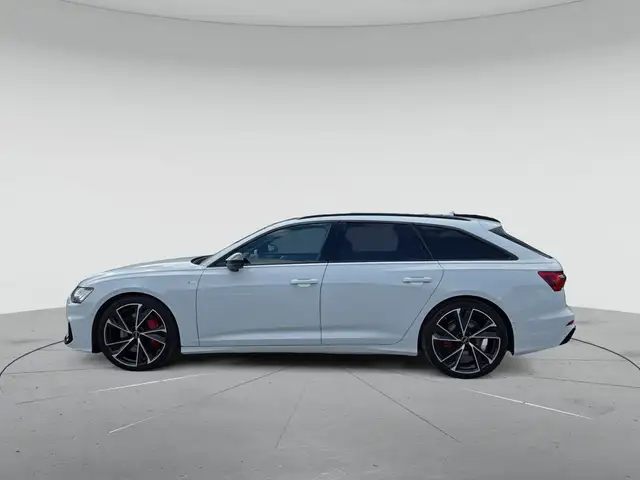 Audi A6 view 6