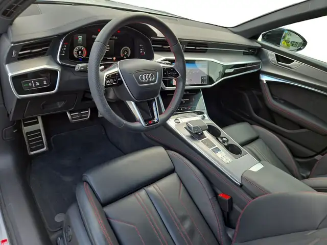 Audi A6 view 4