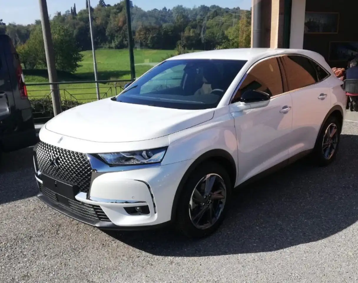 DS Automobiles DS 7 Crossback 2021
