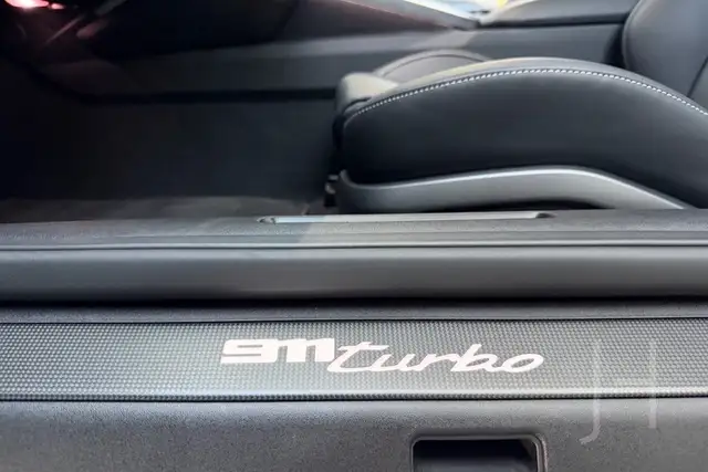 Porsche 992 911 turbo Coupe Ansicht 14