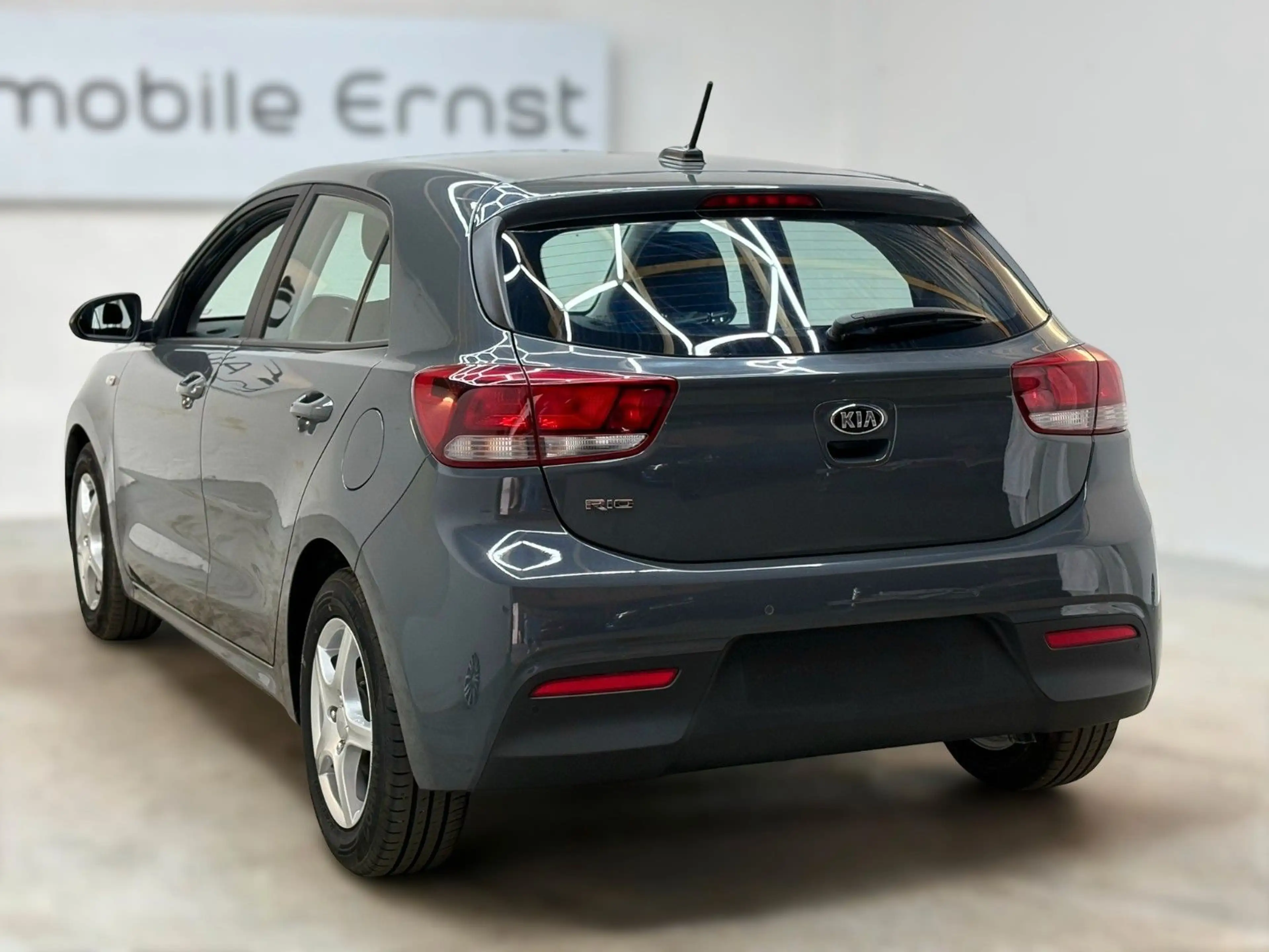 Kia Rio Edition 7 — photo 3