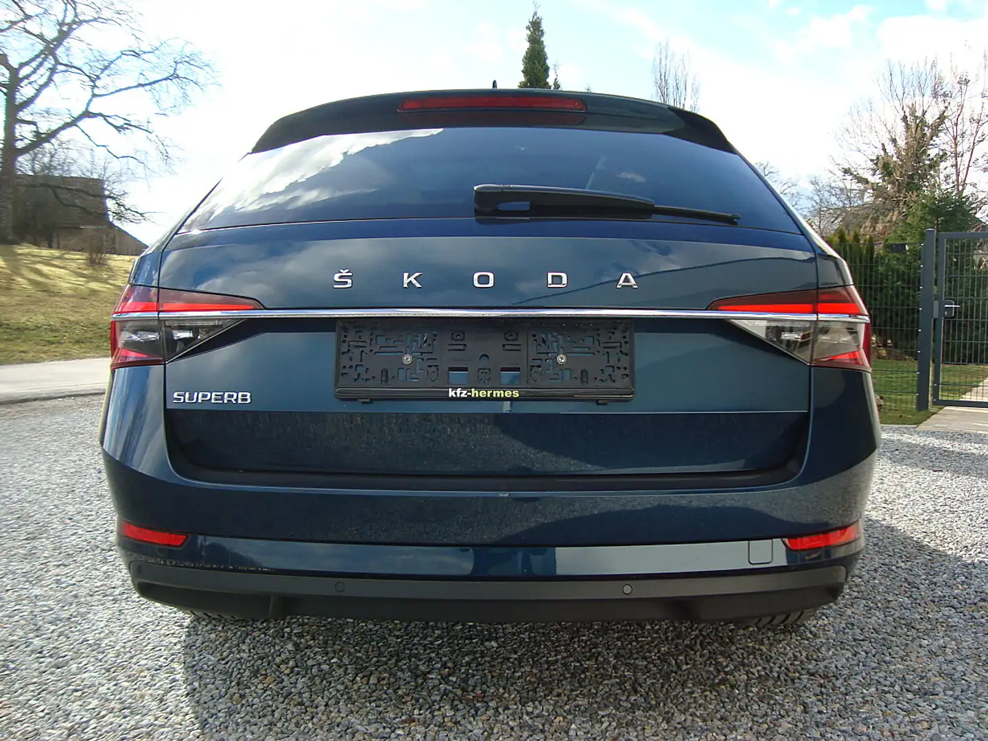 Skoda Superb Kombi 2,0 TDI Style Voll Bestpreis !! Blau - 1