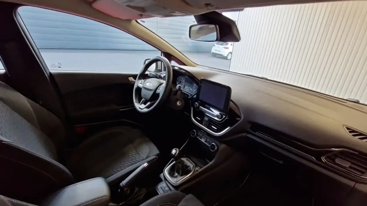 Ford Fiesta 5 portes — photo 11