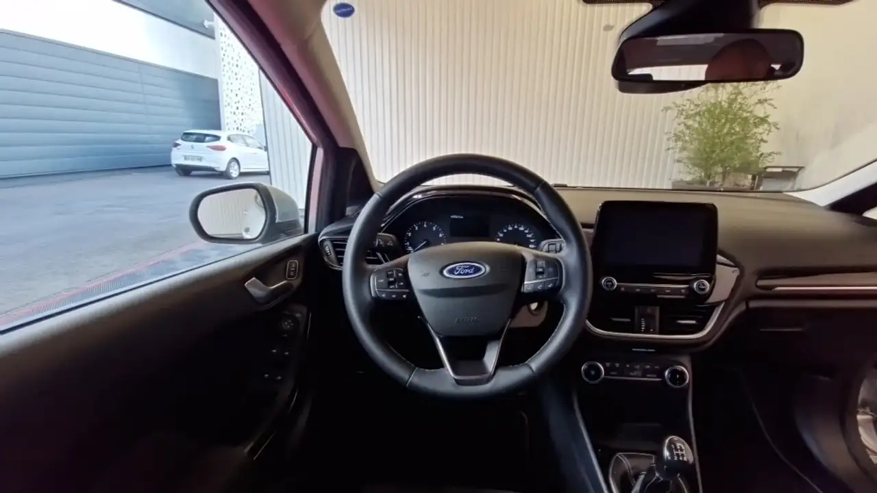 Ford Fiesta 5 portes — photo 15
