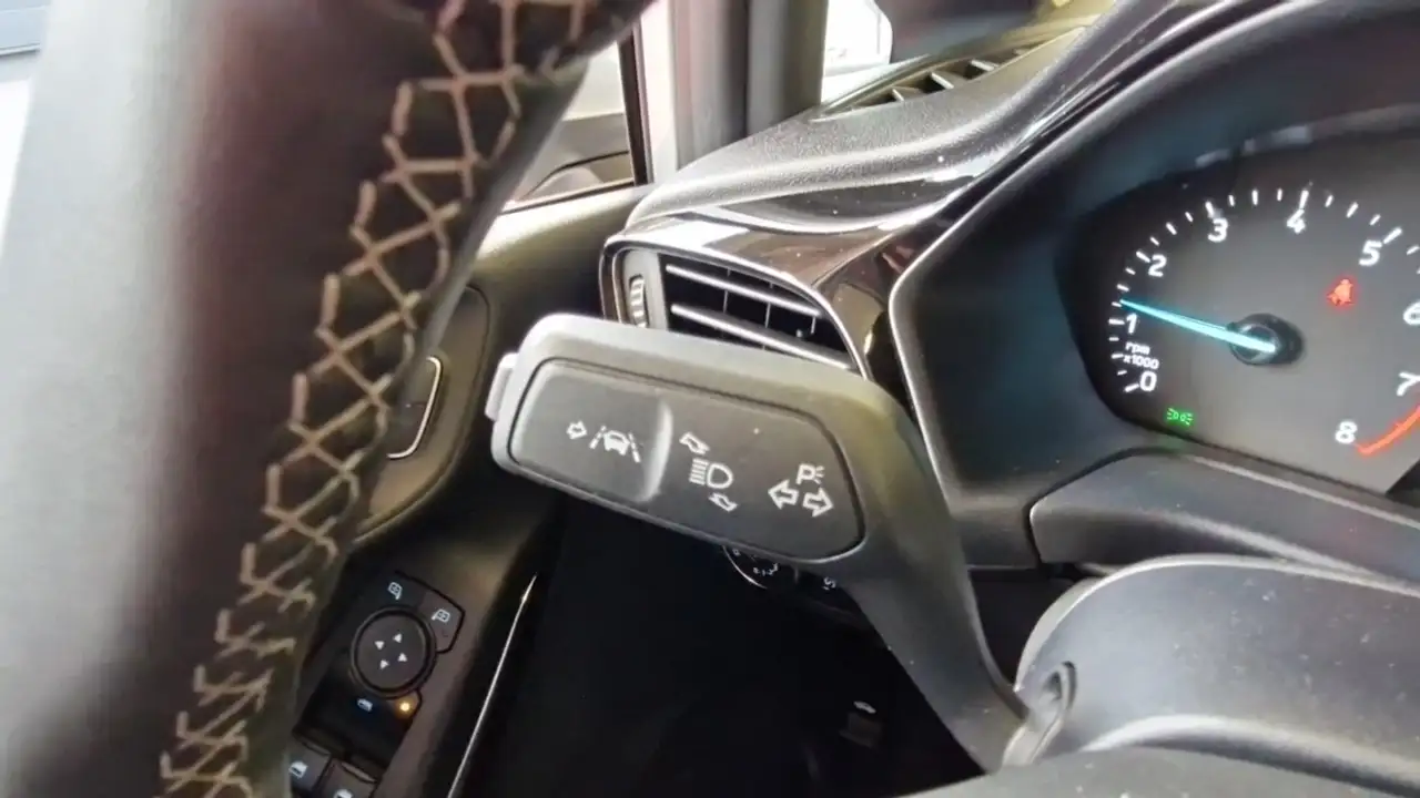 Ford Fiesta 5 portes — photo 20