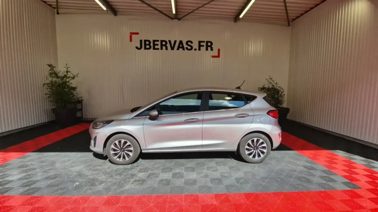 Ford Fiesta 5 portes — photo 8