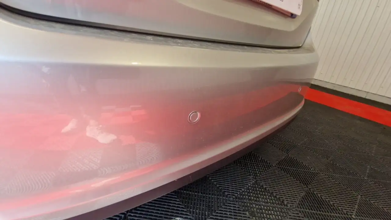 Ford Fiesta 5 portes — photo 9