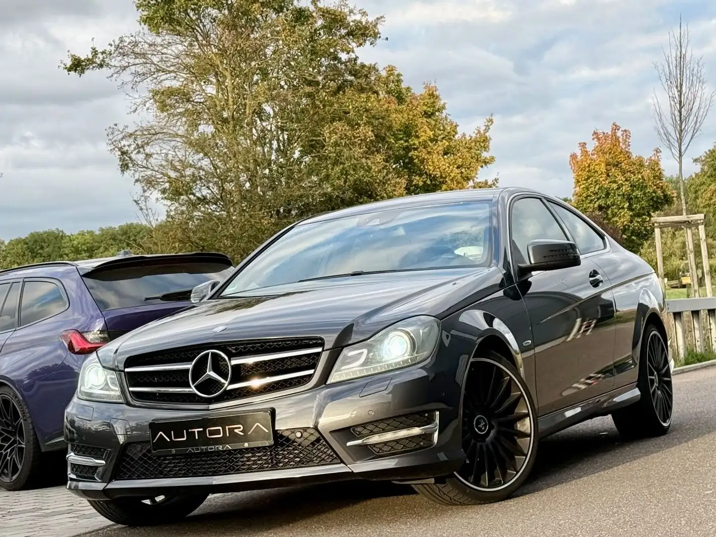 Mercedes-Benz C 250 CDI Coupe AMG Edition C |SHZ|KLIMA|ILS| Grau - 1