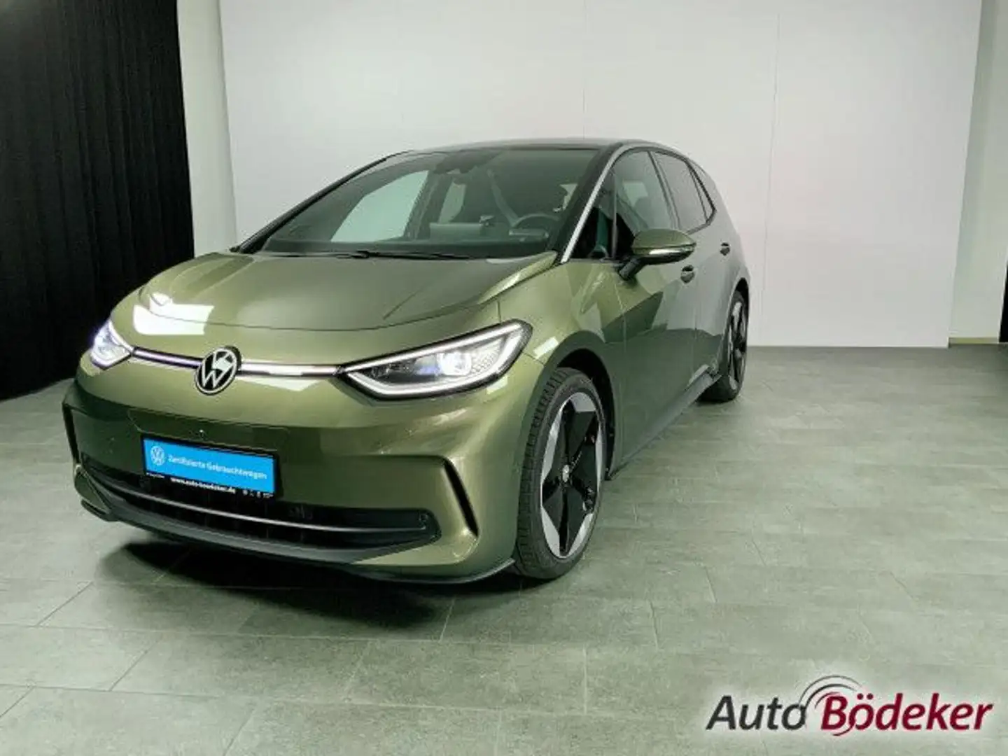 Volkswagen ID.3 Pro 170kW 1-Gang Automatik Garantie b 26.9.29 Grün - 2
