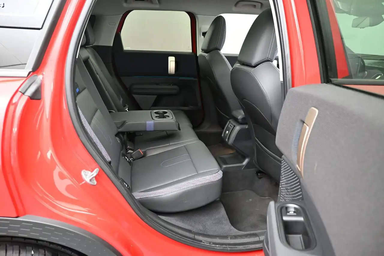 MINI Countryman photo MINI Countryman