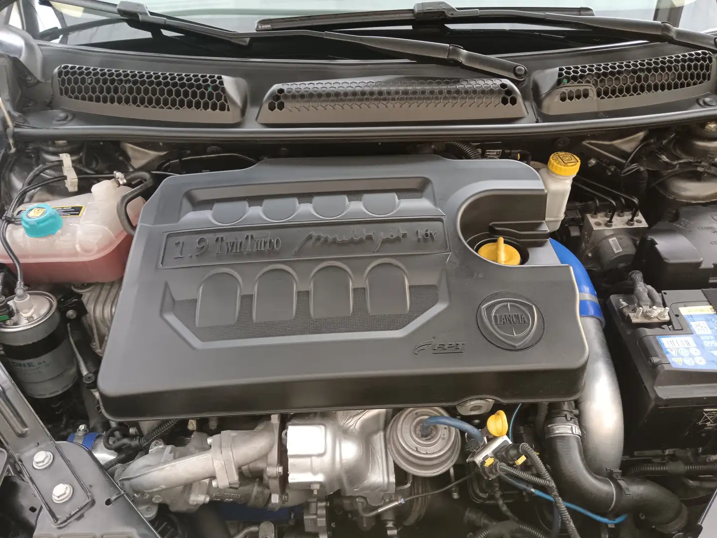 Lancia Delta Delta 1.9 t.mjt S 190cv dpf Gris - 1