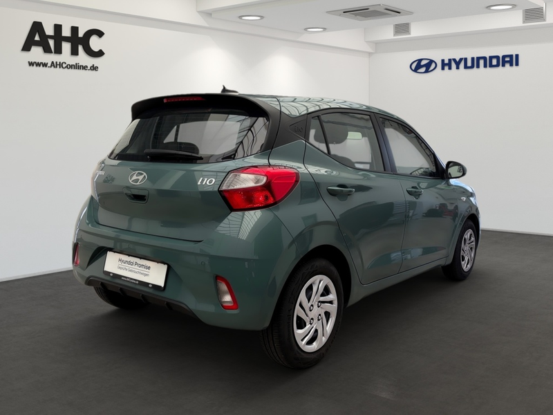 Hyundai i10 1.0 Select Facelift Fernlichtass. Kam. Navi — photo 3