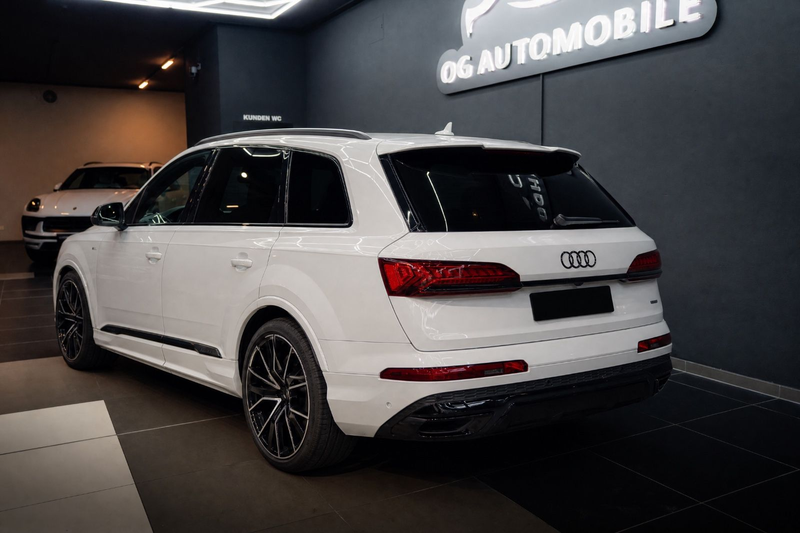 Audi Q7 50 TDI competition plus*AHK*HU*B&O*PANO*VOLL — photo 3