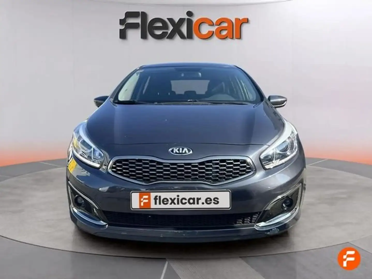 Kia 1.4 CRDi WGT 66kW (90CV) Concept Gris - 2