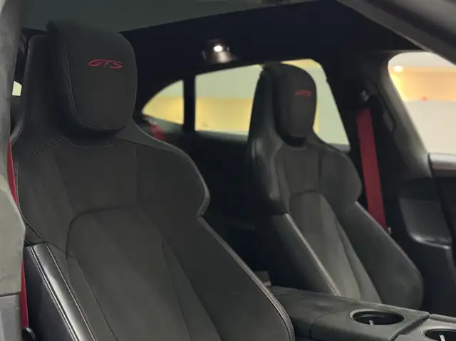 Porsche Taycan GTS Sport Turismo *Kaminrot*Porsche-Approved 05/27 Ansicht 23