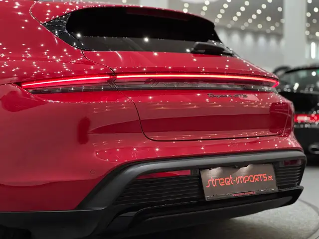 Porsche Taycan GTS Sport Turismo *Kaminrot*Porsche-Approved 05/27 Ansicht 13