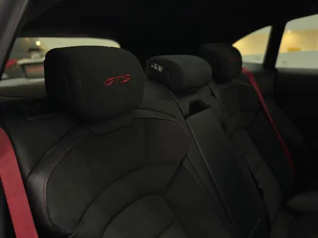 Porsche Taycan GTS Sport Turismo *Kaminrot*Porsche-Approved 05/27 Ansicht 25