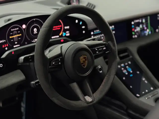 Porsche Taycan GTS Sport Turismo *Kaminrot*Porsche-Approved 05/27 Ansicht 18