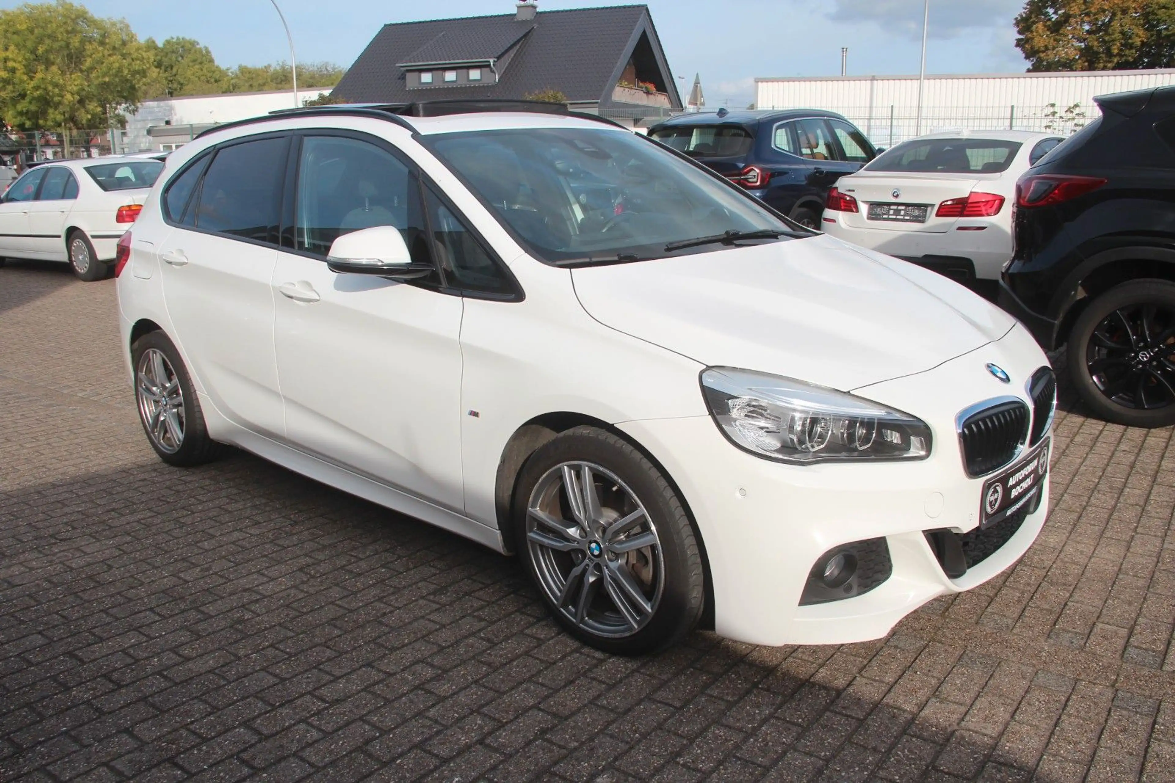 BMW 225 225 i Active Tourer xDrive M Sport, Pano, ACC — photo 2