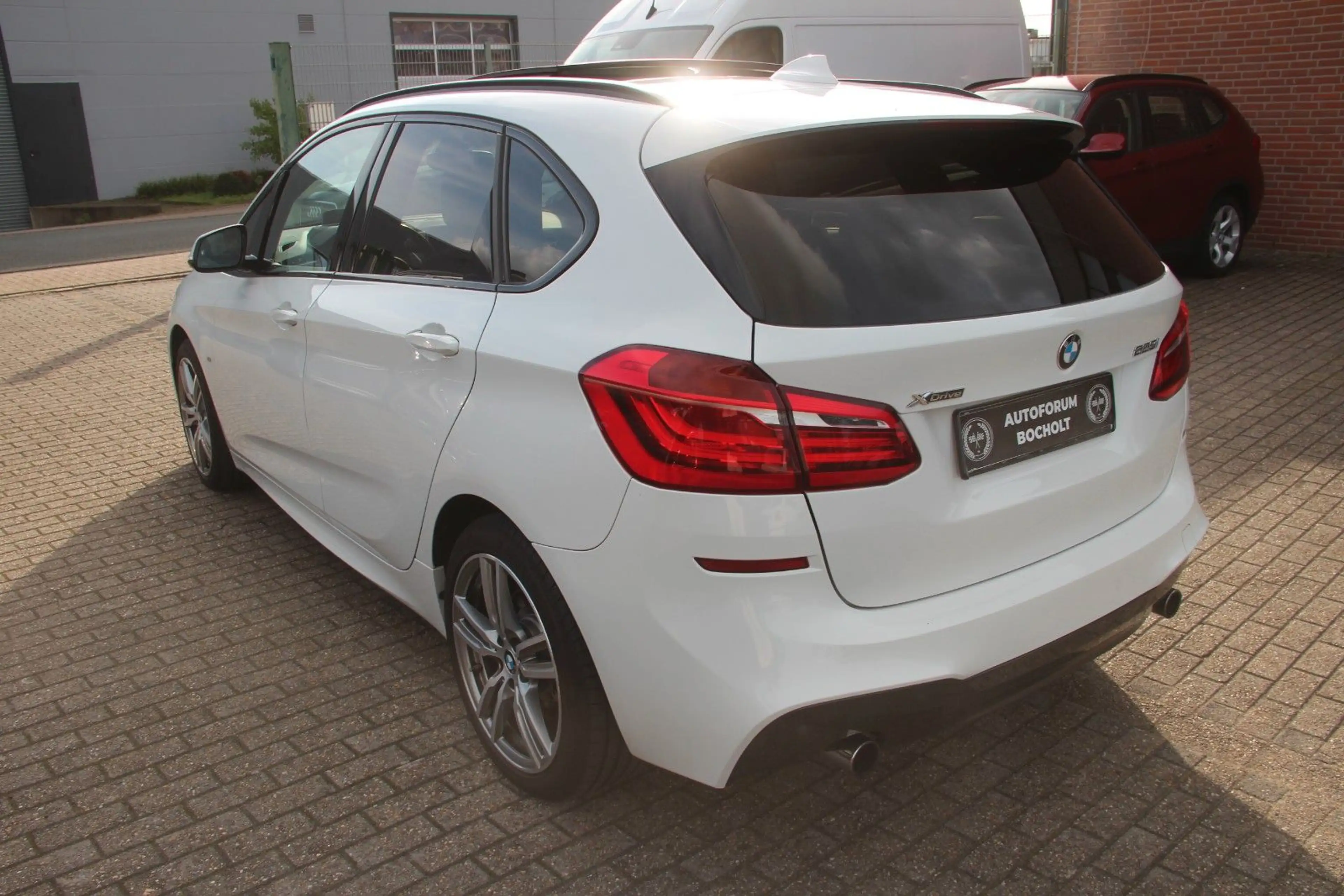 BMW 225 225 i Active Tourer xDrive M Sport, Pano, ACC — photo 6