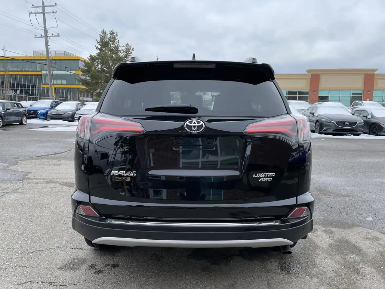 Toyota RAV 4 снимка Toyota RAV 4