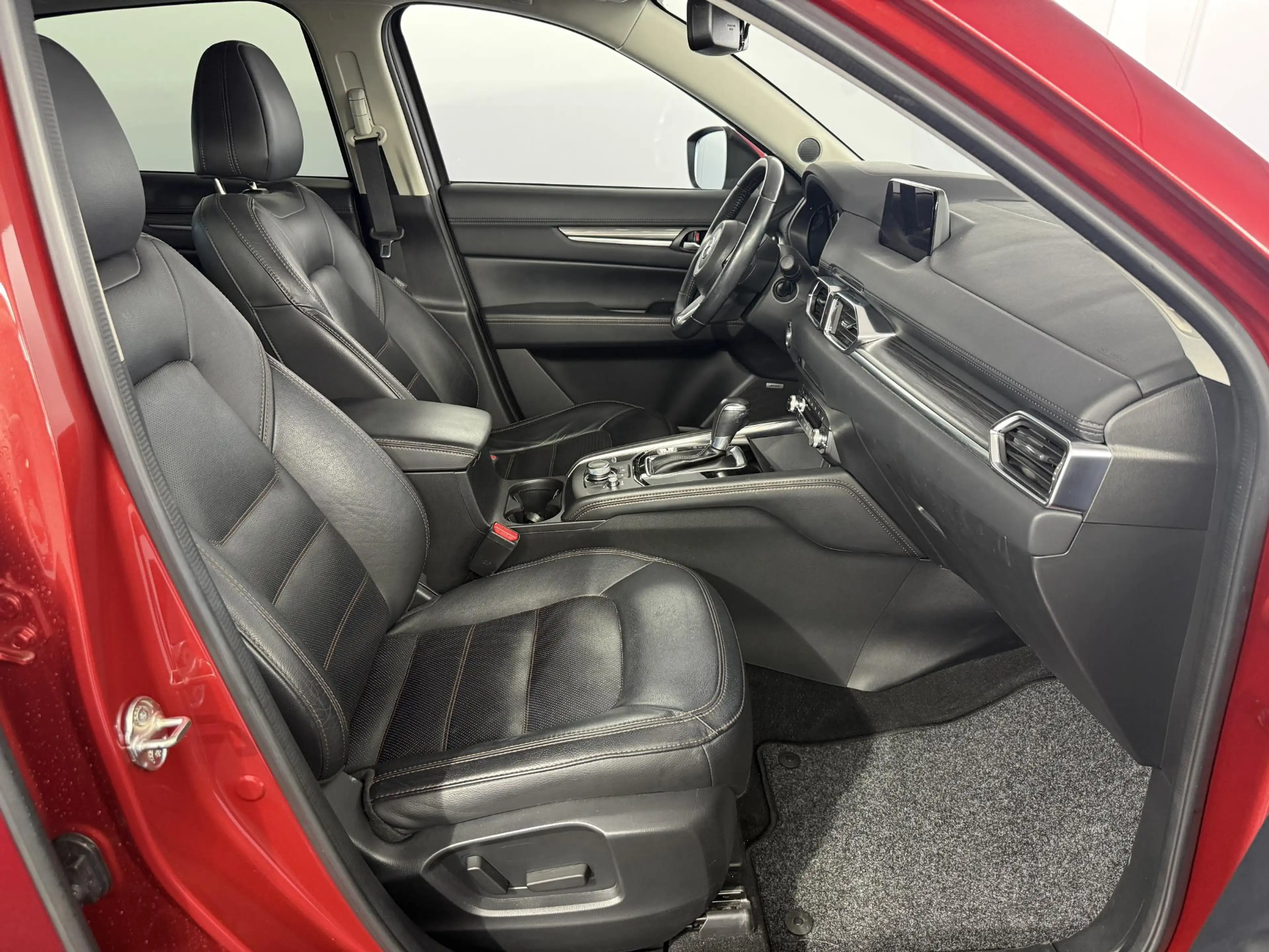 Mazda CX-5 2.0 SkyActiv-G 165 Luxury / Voll. historie / Leder — photo 5