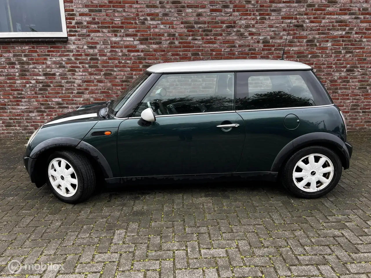 Mini 1.6, foto 2