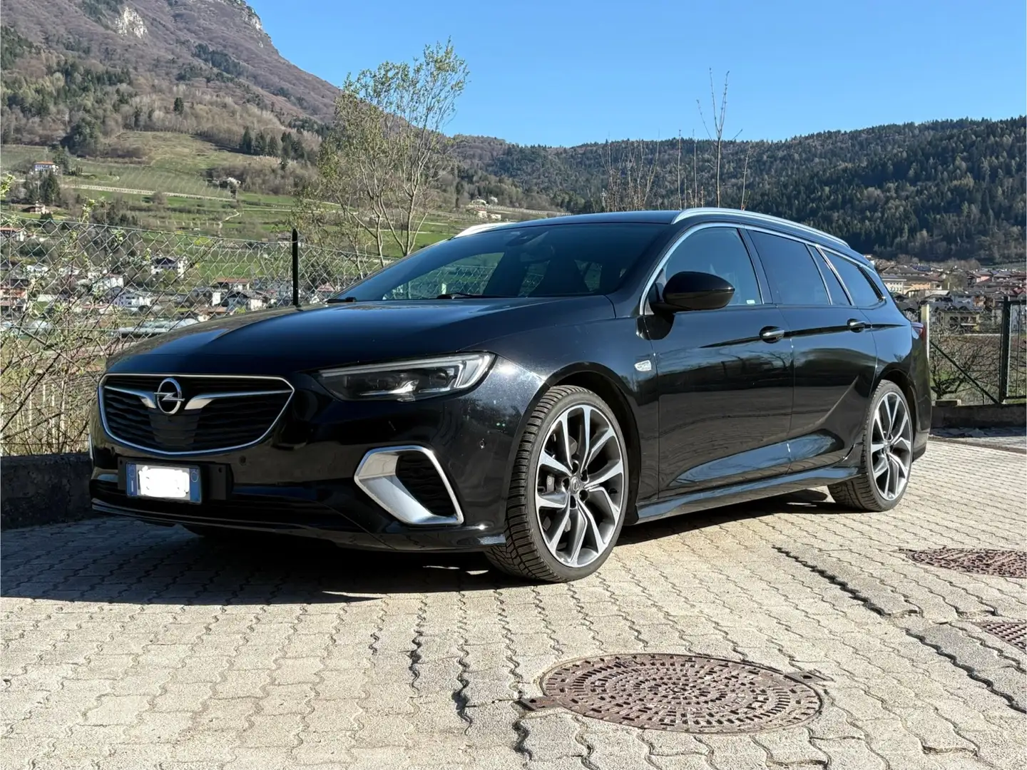 Opel Insignia Sports Tourer GSI 2.0 cdti biturbo  AWD 209 cv Nero - 1