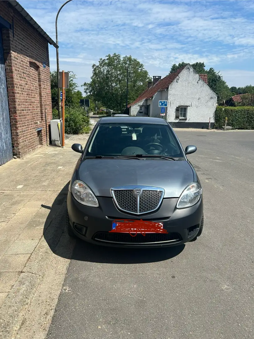 Lancia Ypsilon Y 1.2 8v - 2