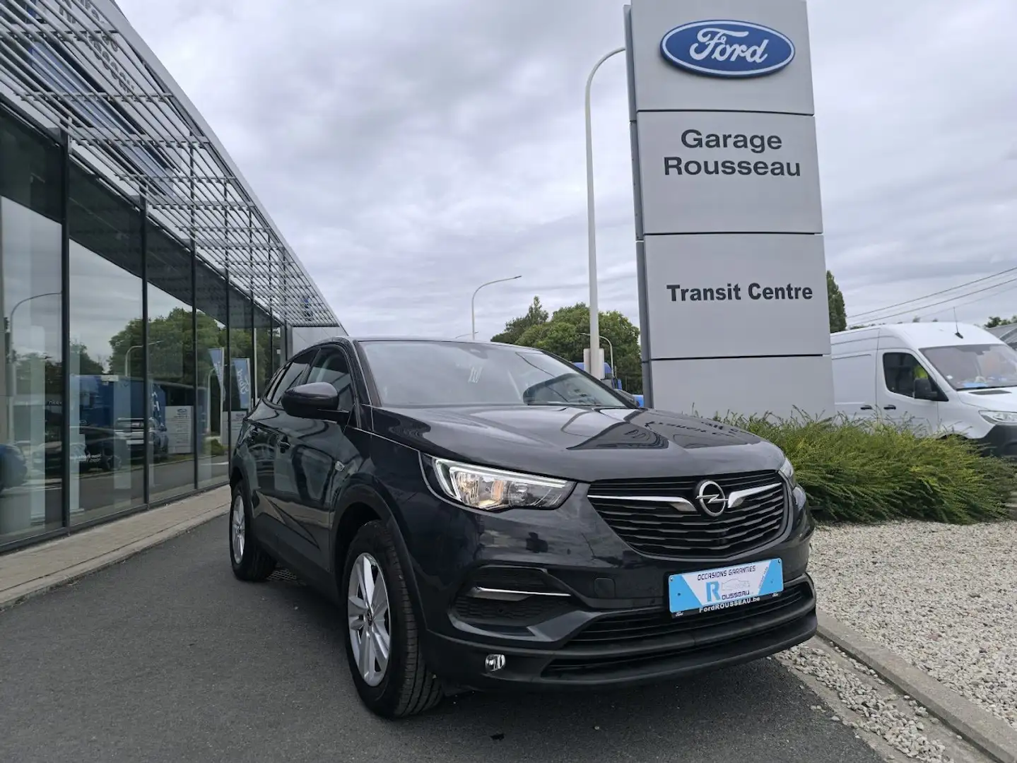Opel Grandland X 1.2 Turbo ECOTEC  130 CV BVM Comfort S/S Grijs - 1