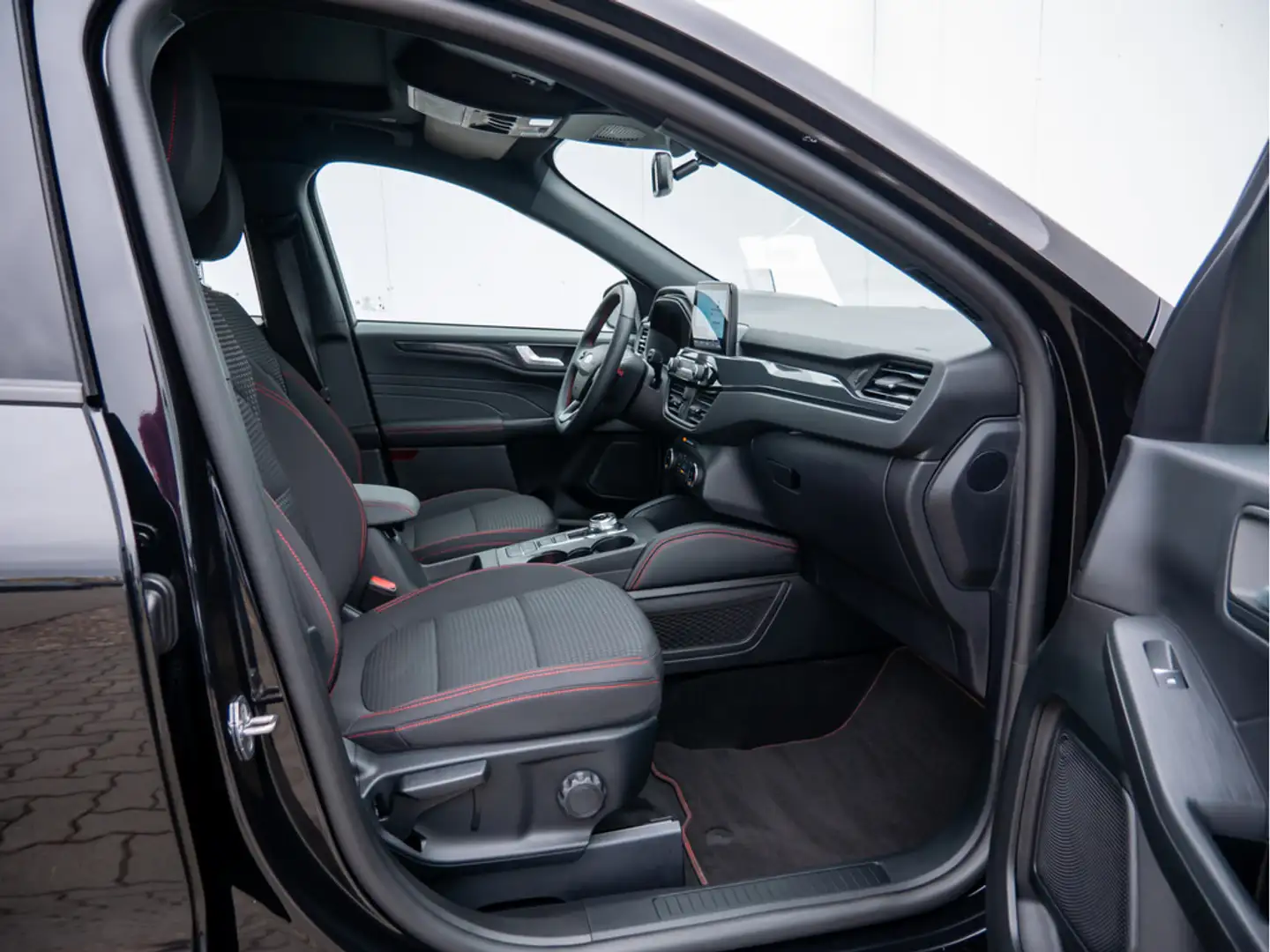 Ford Kuga ST-LINE PHEV NAVI AHK ACC HUD LED PANO Schwarz - 2