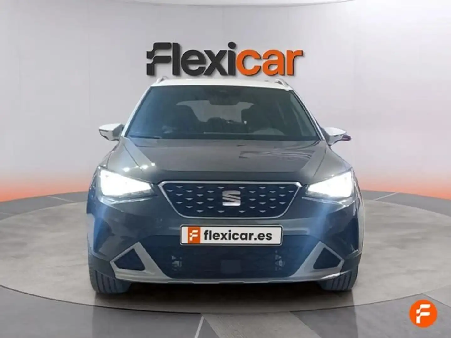 SEAT Arona 1.5 EcoTSI S&S Special Edition DSG7 150 Gris - 2