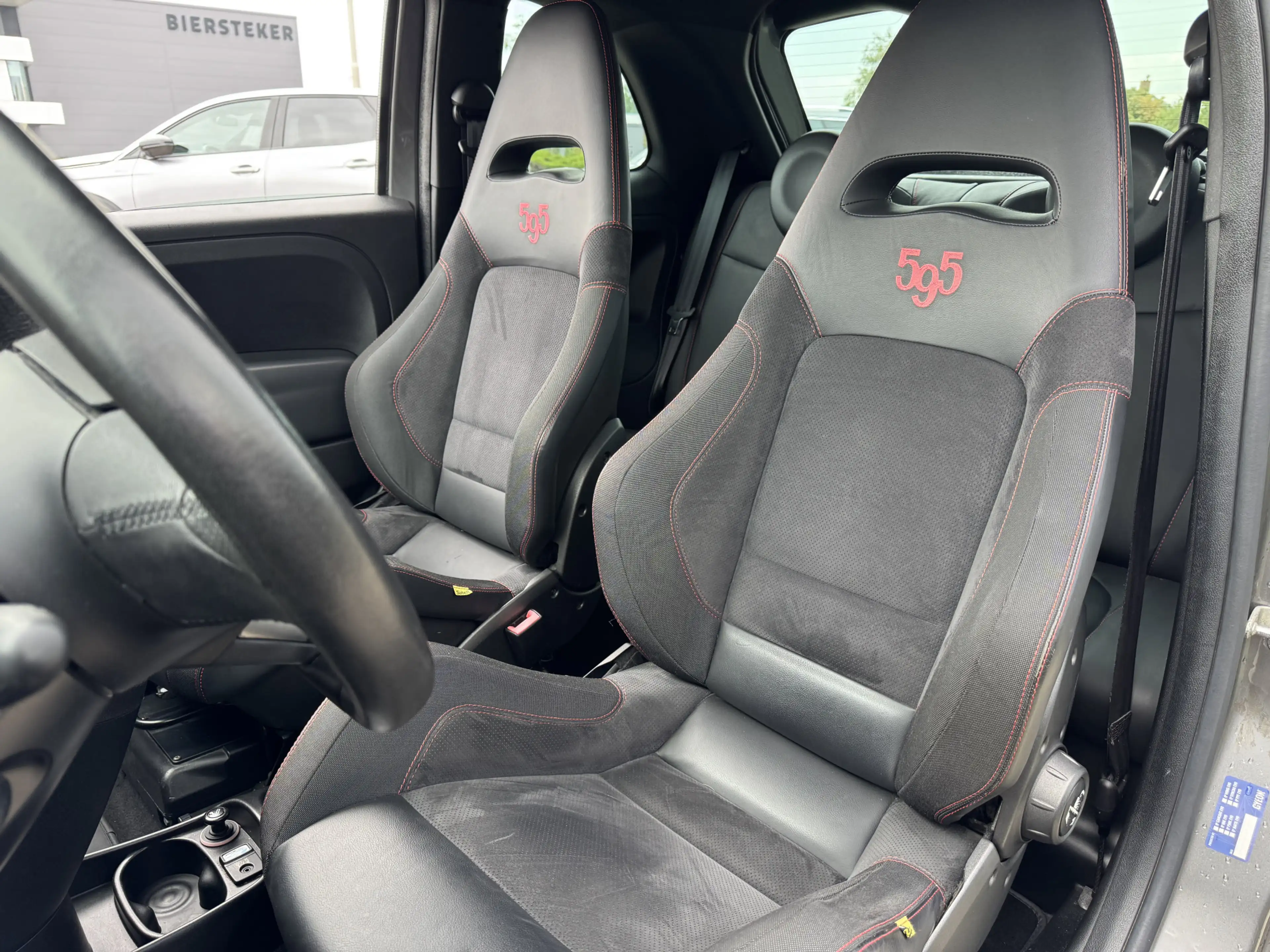 Fiat 500 Abarth 595 Competizione | Racesportstoelen | Sportuitlaat — photo 5