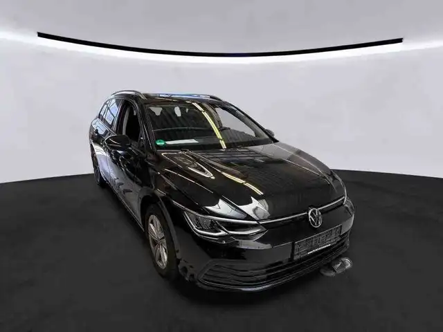 Volkswagen Golf VIII Life Kamera*LED*NaviTouch*LM*DAB*ACC