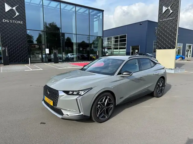 DS Automobiles DS 4 Crossback Rivoli 130 EAT8