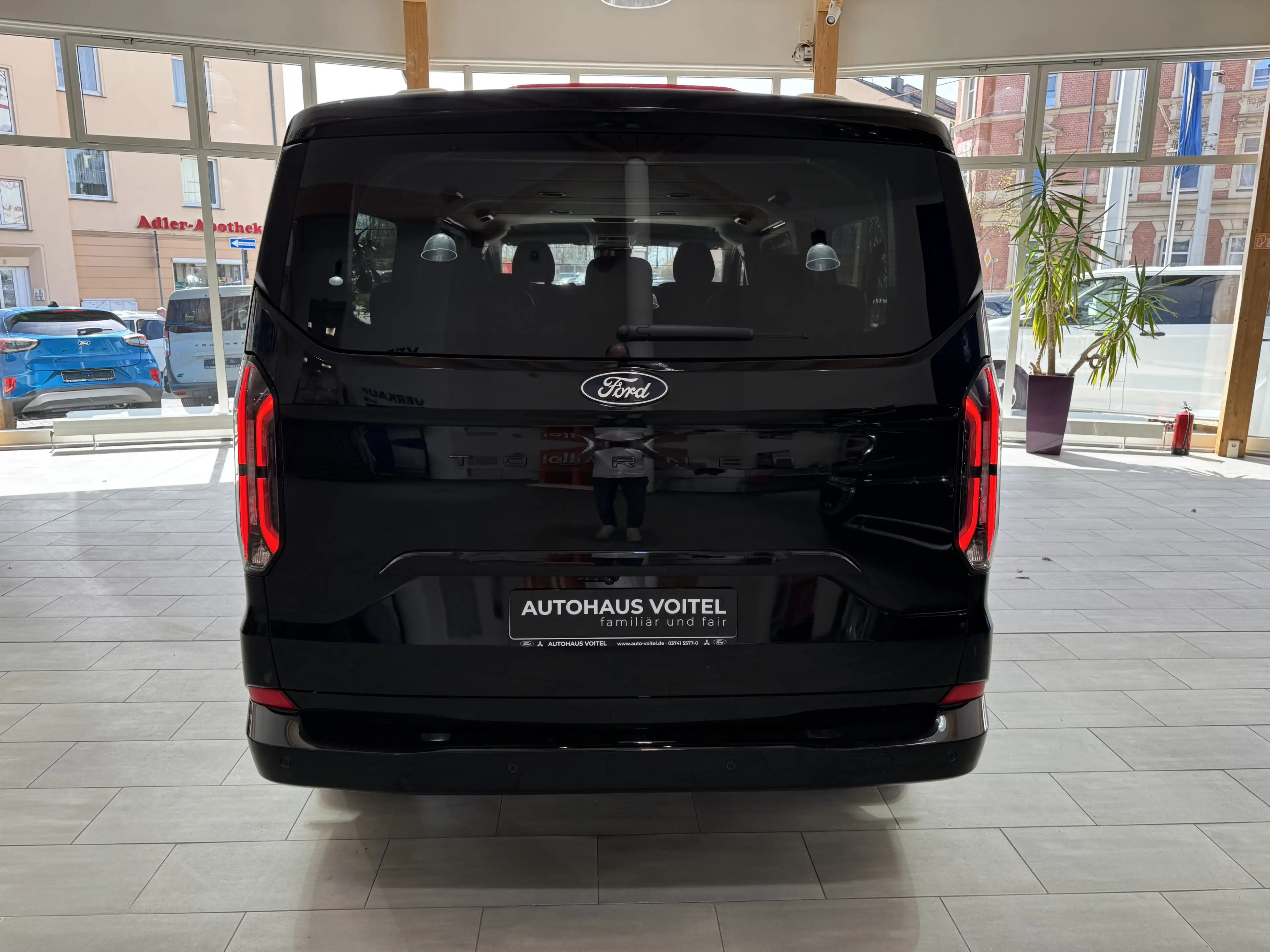 Ford Tourneo Custom Titanium X L2 FWD — photo 6
