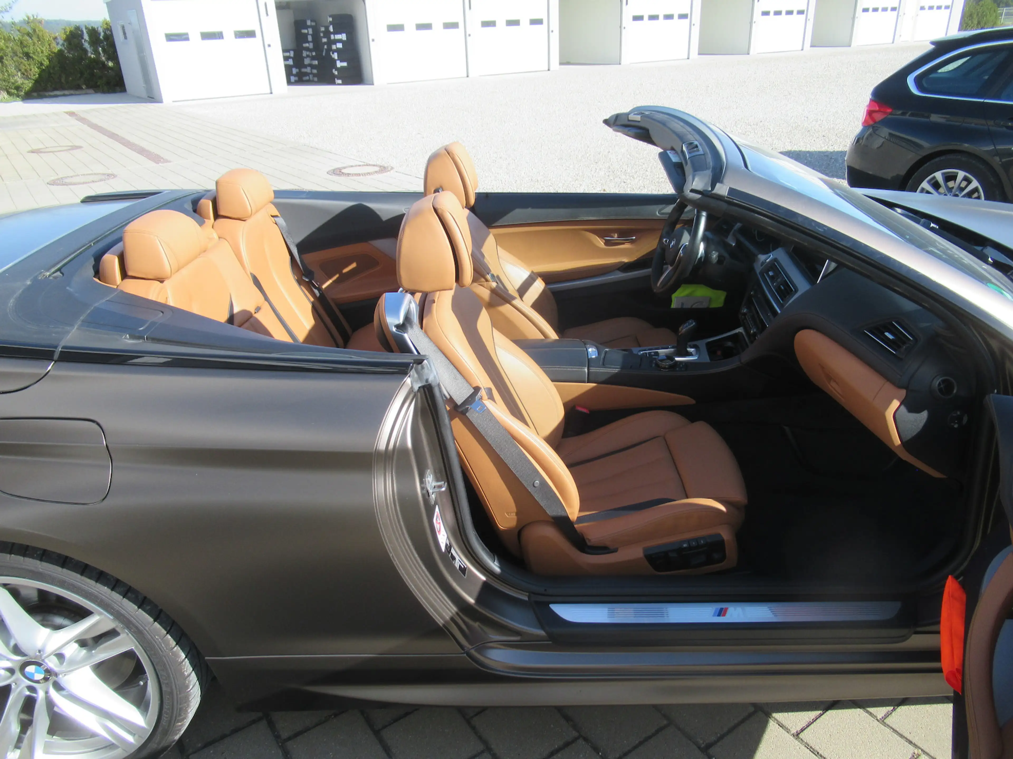 BMW 650 650i xDrive Vollausstattung liste Anfordern — photo 11