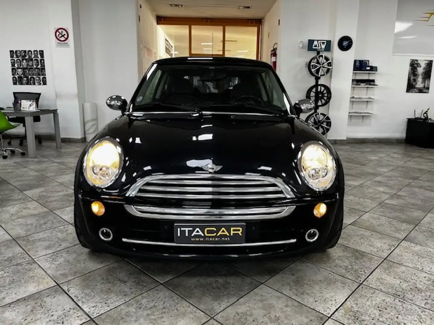MINI One Mini 1.6 One Park Lane Zwart - 2