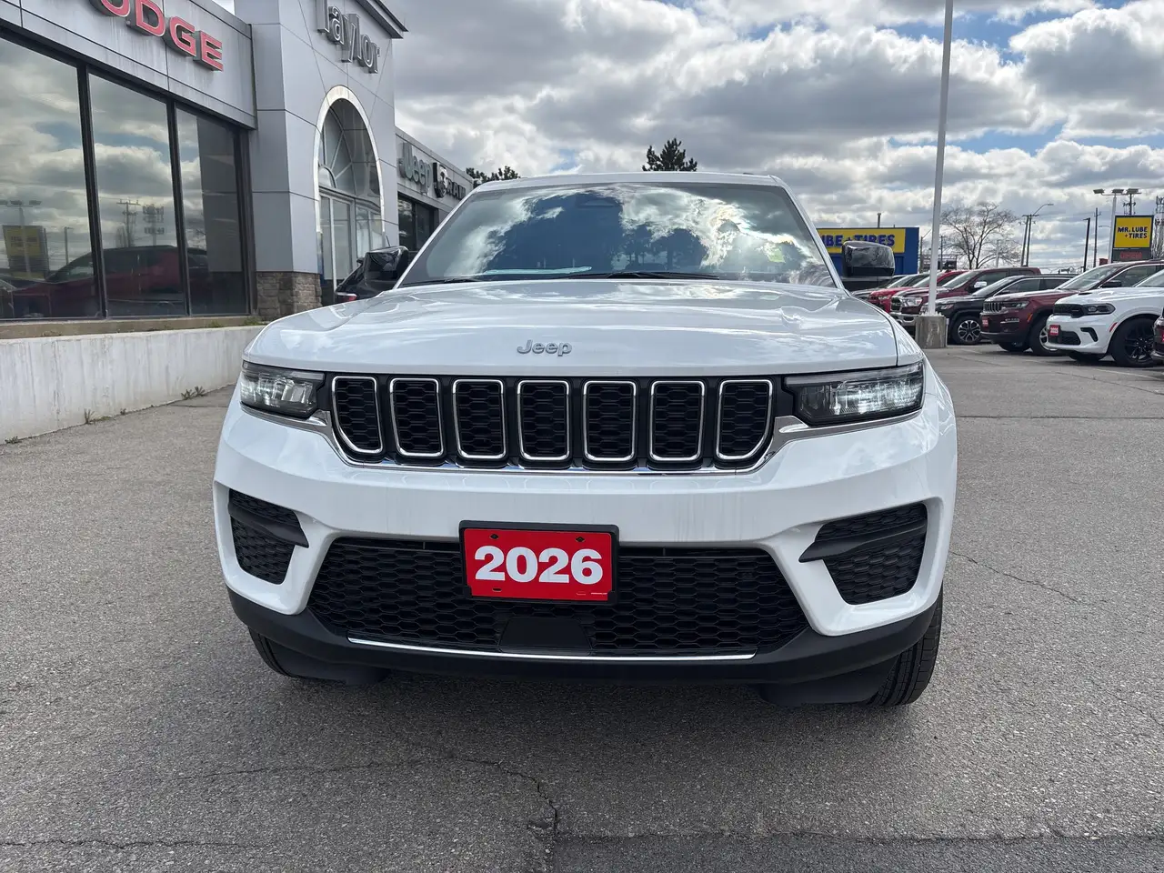 Jeep Grand Cherokee снимка Jeep Grand Cherokee
