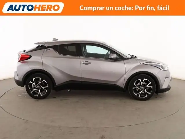 Toyota C-HR view 7