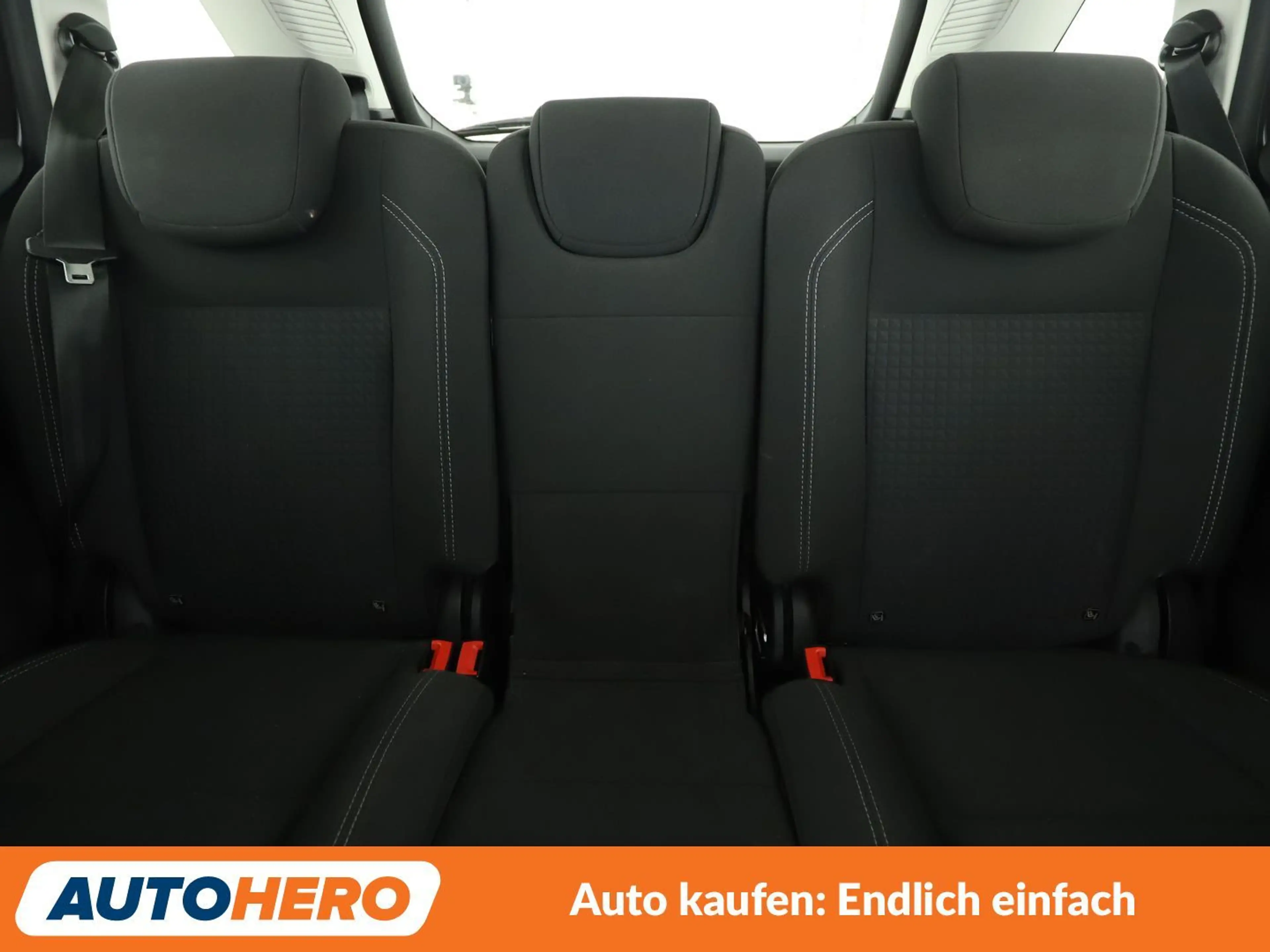 Ford Grand C-Max 1.5 EcoBoost Cool&Connect *NAVI*BiXENON*PDC*SHZ* — photo 15