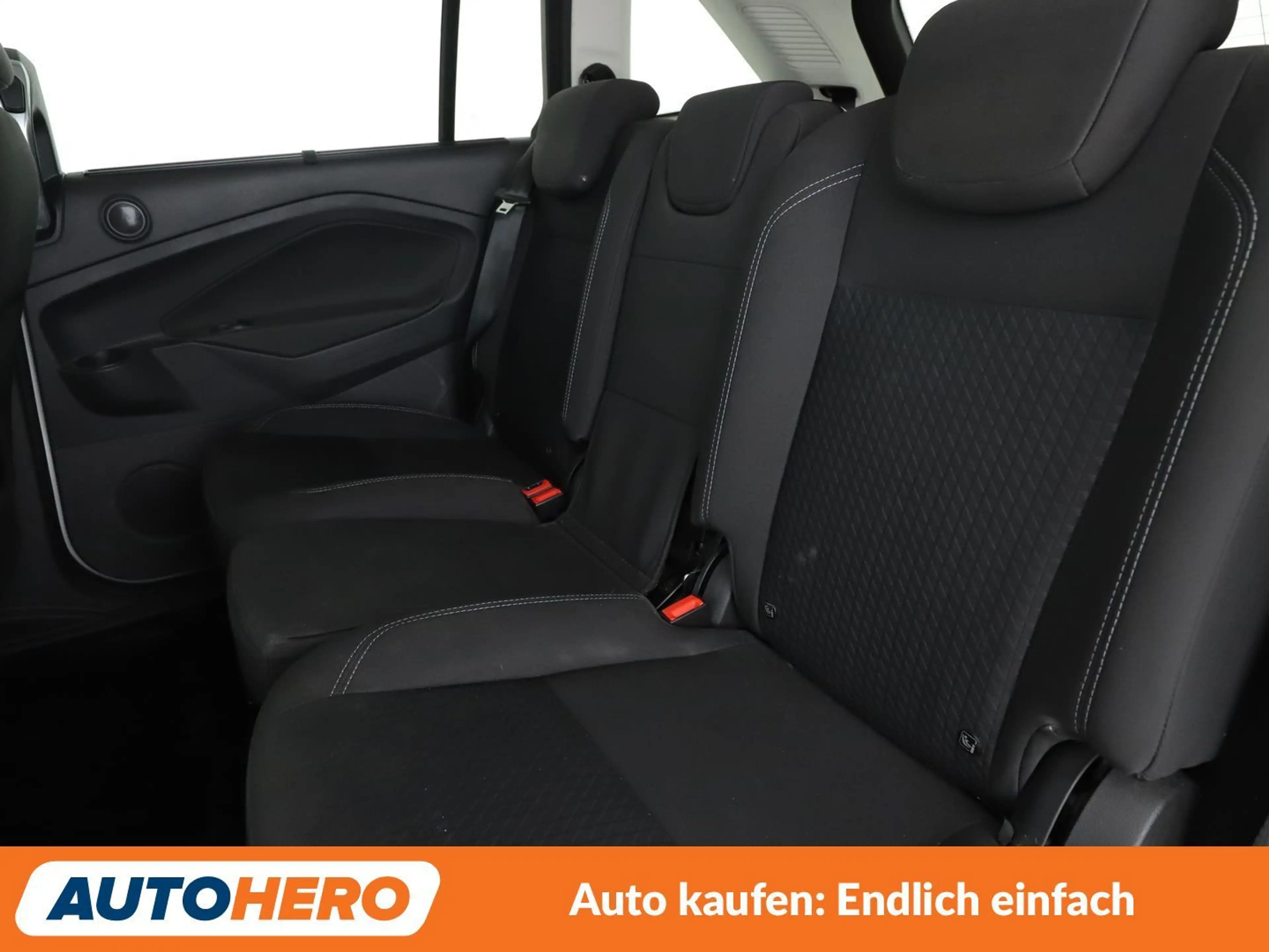Ford Grand C-Max 1.5 EcoBoost Cool&Connect *NAVI*BiXENON*PDC*SHZ* — photo 14