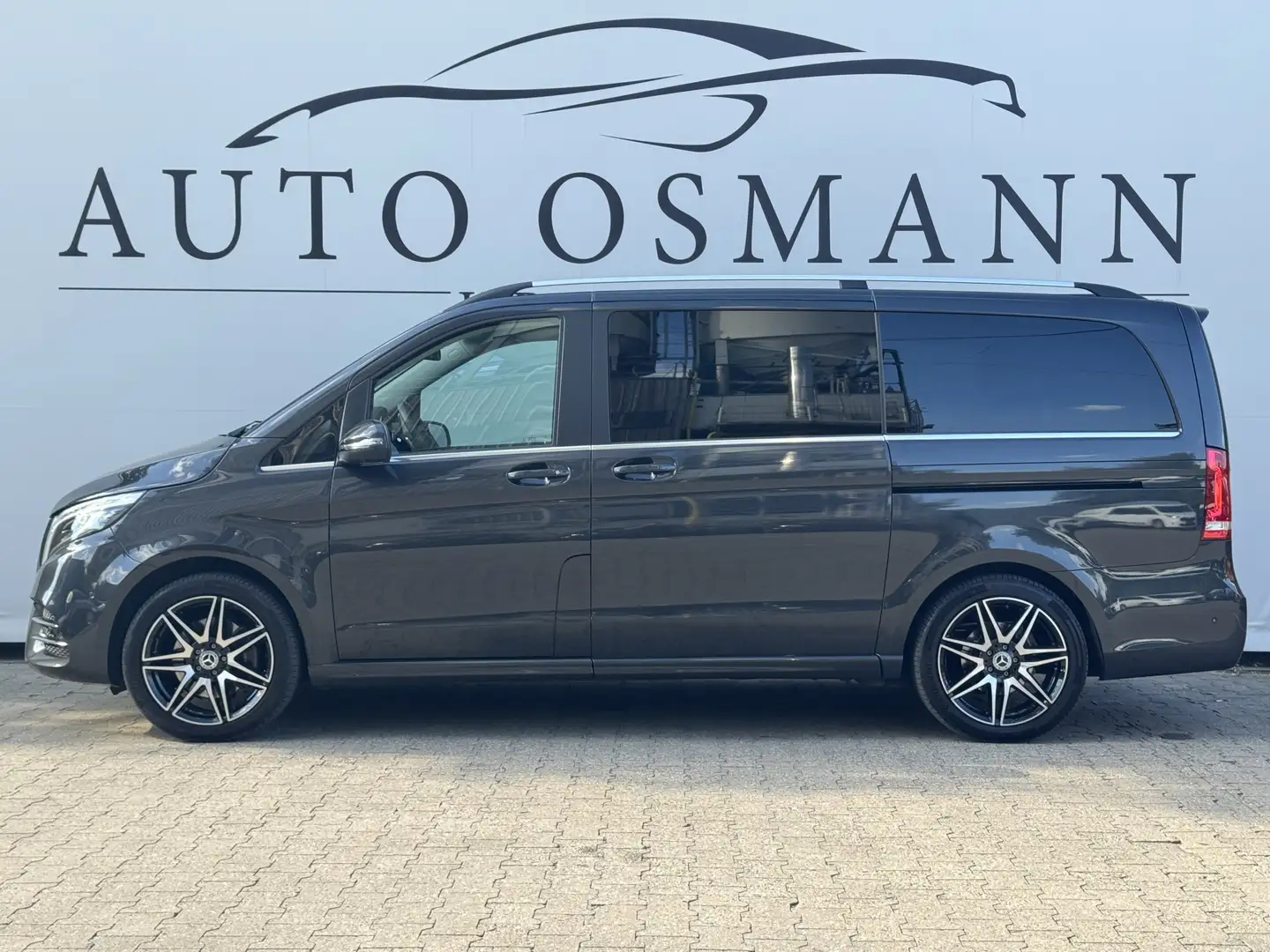 Mercedes-Benz V 300 d lang 4Matic 9G-TRONIC Avantgarde Edition Gris - 2