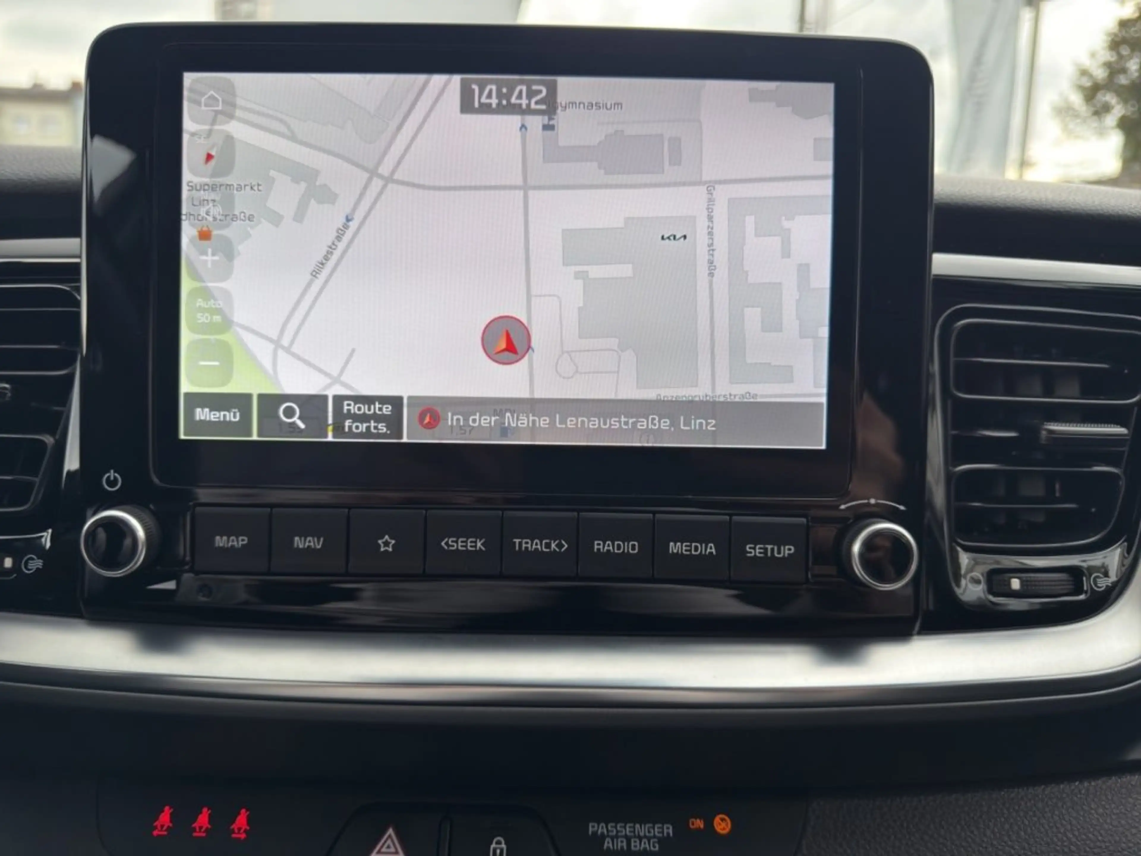 Kia Stonic GOLD UVO 1.0 TGDI DCT7 100 — photo 12